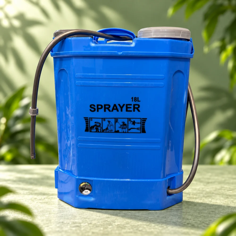  18 L backpack sprayer · Blue in a green product setting