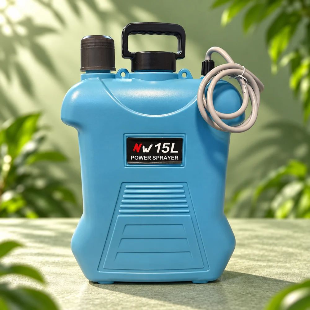 15 L power sprayer · Blue in a green product setting